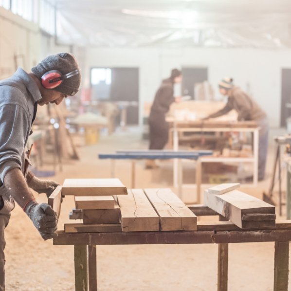 Carpentry & Joinery Courses a Carpenter