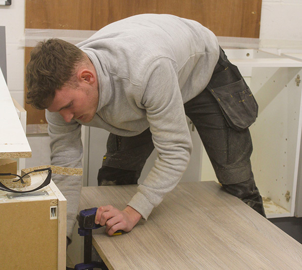 Learn How to Fit a Kitchen Kitchen Fitting Access Training