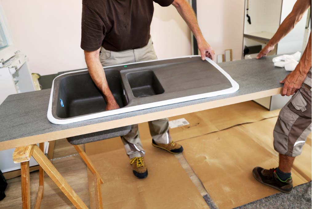 Learn How to Fit a Kitchen Kitchen Fitting Access Training